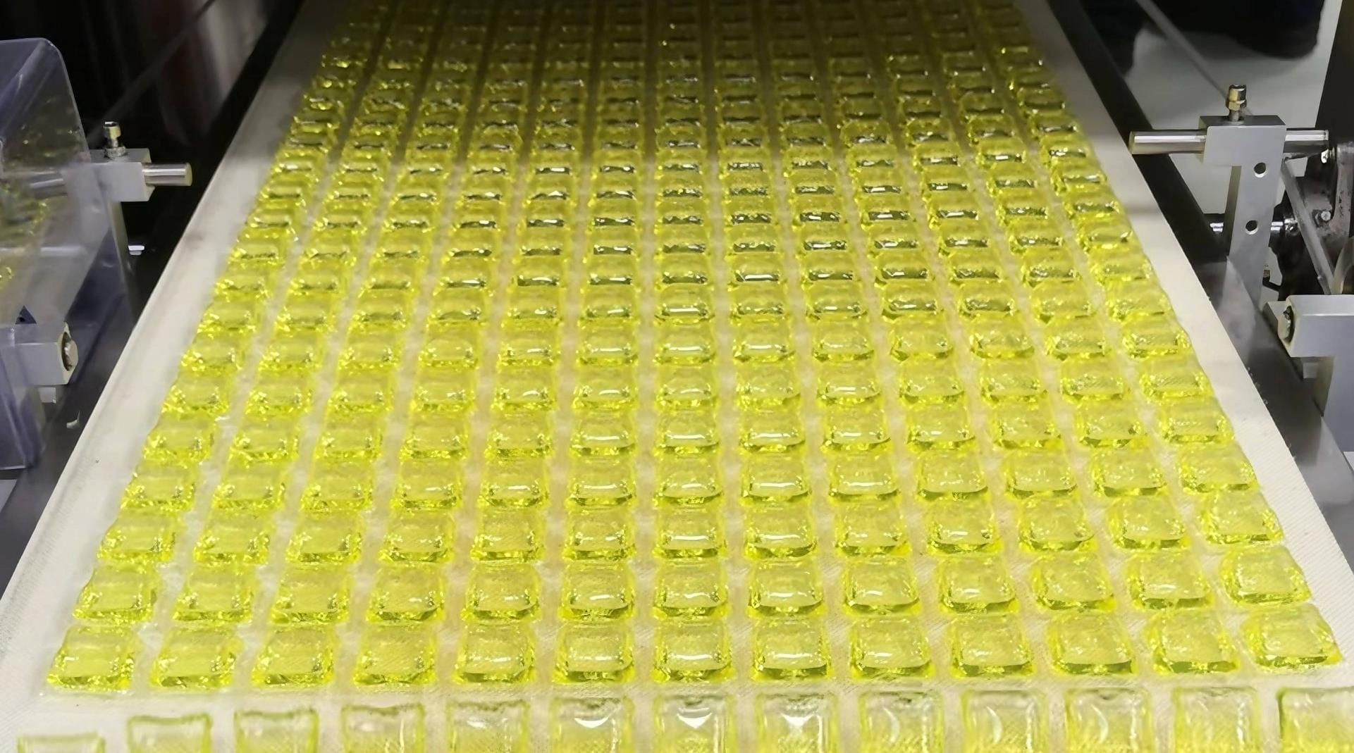 行进中国·品牌广东｜一颗洗衣凝珠的“国产记”